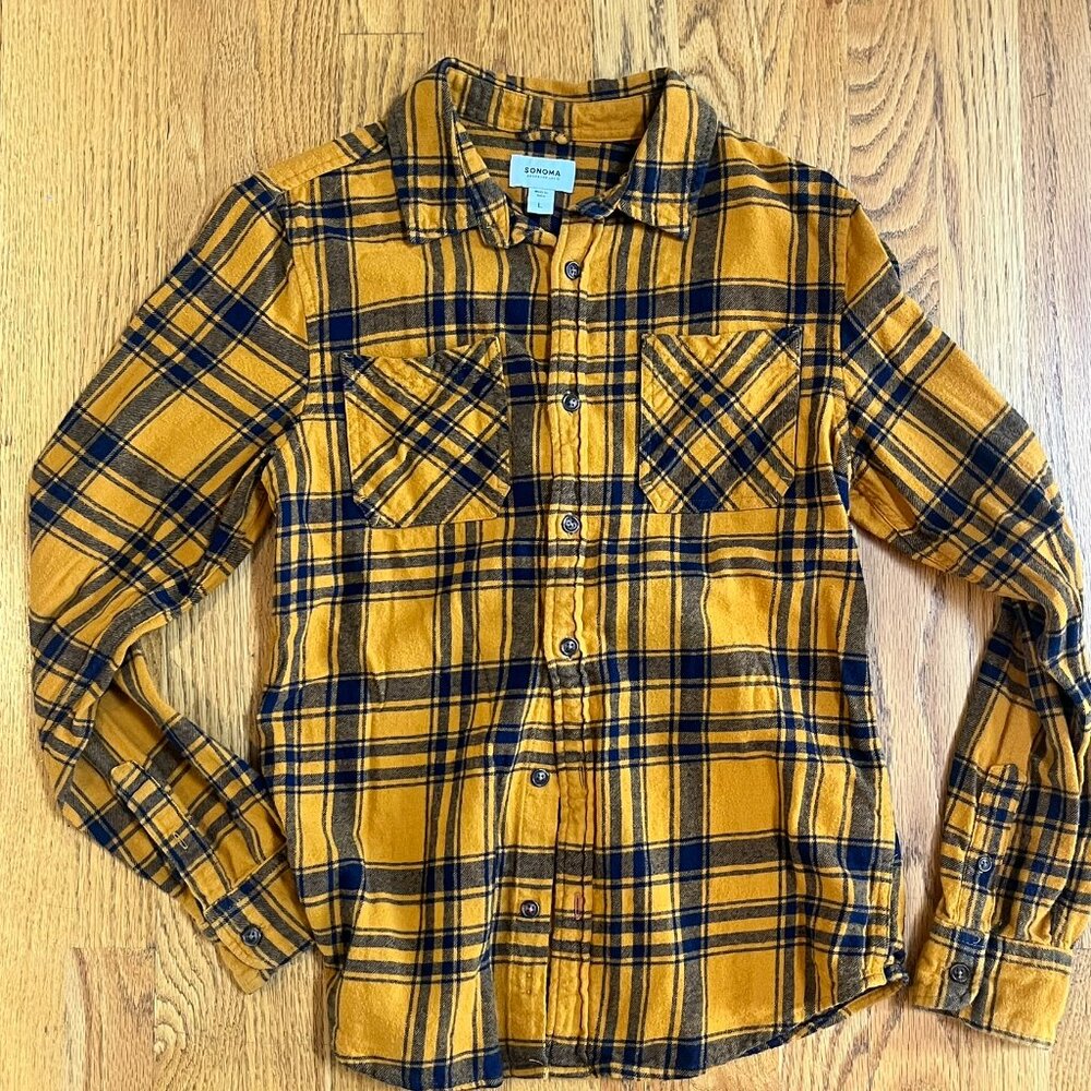 Boys Plaid Button Down Flannel Shirt (Youth L)